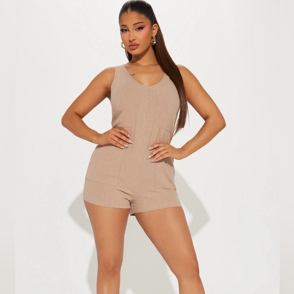 Fashion Nova Romper Color: Taupe  Size: Large